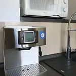 Aesthetic Apartman