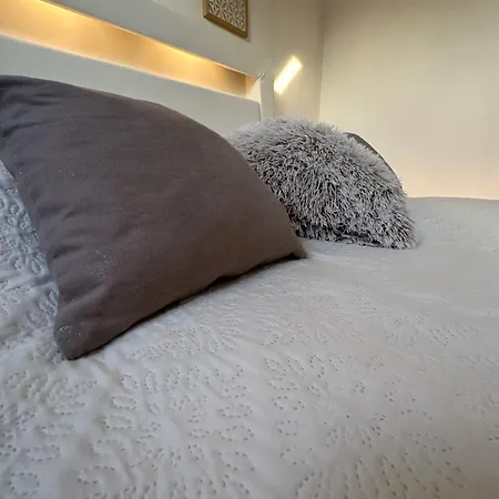 Aesthetic Apartman *