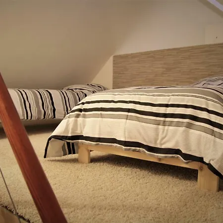 Aesthetic Apartman *